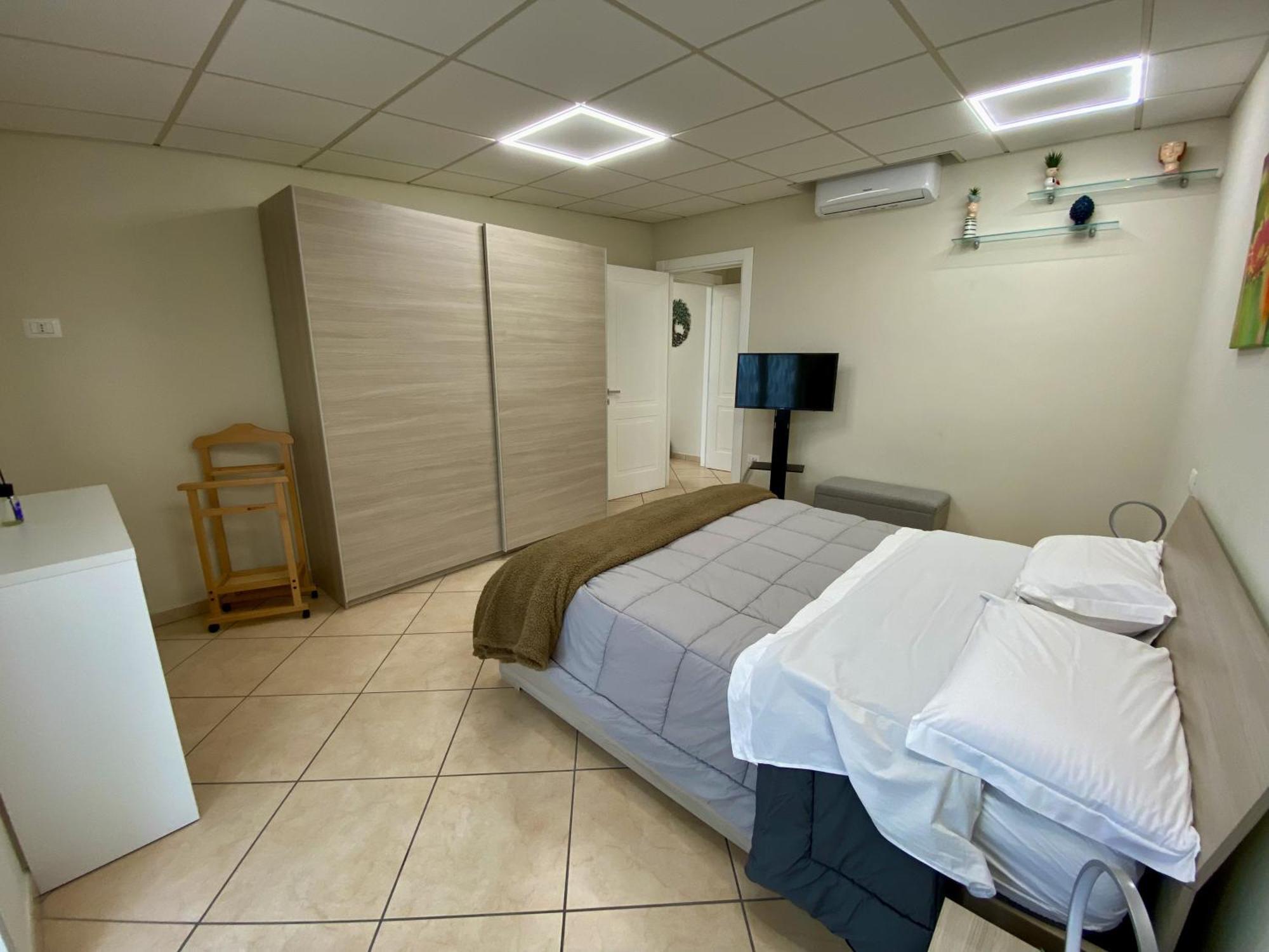 Appartamento Casa Crispino Mansarda N4 Per 3 Persone Frattaminore Ngoại thất bức ảnh